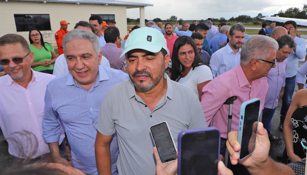 Governador Wanderlei Barbosa retornou ao Tocantins nesta segunda-feira, 8 – Foto: Antonio Gonçalves/Governo do Tocantins