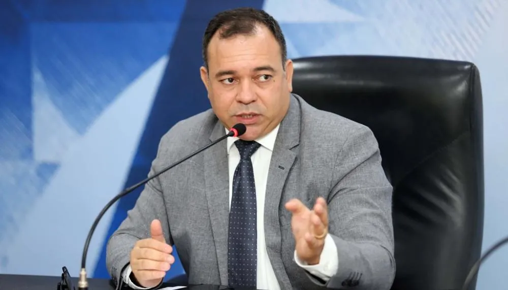 Secretário da SSP, Wlademir Mota, apresentou relatório com queda de 49,80% dos homicídios no Tocantins no primeiro semestre de 2024 – Foto: Esequias Araújo/Governo do Tocantins