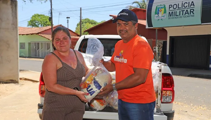 A presidente da associação, Isabel Pereira da Silva, destacou que as doações vieram em boa hora – Foto: Loise Maria/Governo do Tocantins