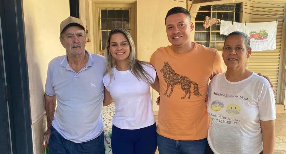 A cerimônia reuniu familiares e amigos - Foto: Divulgação 