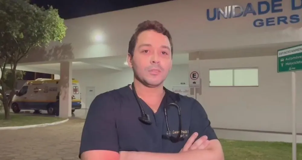 Médico plantonista, Drº Lucas Frazão, responsável pelo atendimento ao bebê de 11 meses – Foto: Alessandro Ferreira / Agência Tocantins