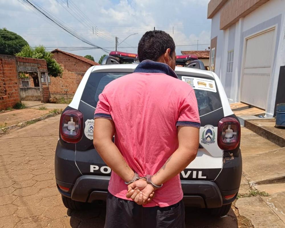 Suspeito De Agredir A Avó E Colocar A Própria Mãe Pra Fora De Casa é ...